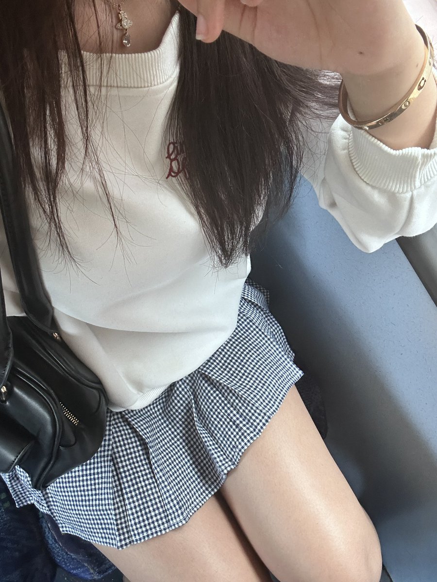 sylvia tweet media