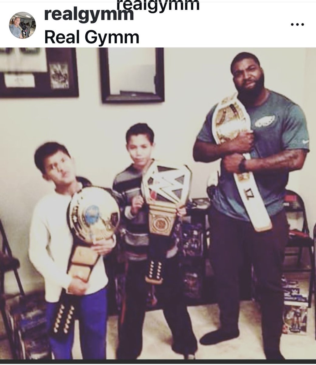 IMG Academy post grad QB <a href="/RomanBlanks3/">Roman Blanks</a> returned to Jersey with a special connection to the Philadelphia Eagles <a href="/Eagles/">Philadelphia Eagles</a> <a href="/MrGetFlee99/">Vinny Curry</a> 
<a href="/IMGAFootball/">IMG Academy Football</a>