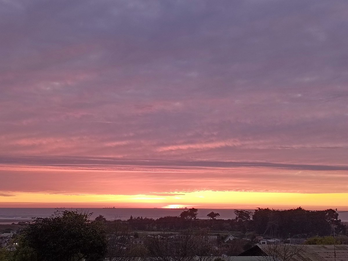 Tras el #Atardecer #ocaso #TejasVerdes #Llolleo