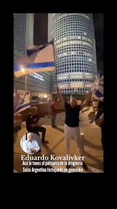 arayamas's tweet photo. 1) Eduardo Kovalivker, dueño de la Suizo-Argentina, con bandera de Israel. 
2) Javier Milei con bandera de Israel.
3) Empresa israelí Cellebrite dice que es imposible abrir los celulares secuestrados a los Kovalivker. 
Las conclusiones mejor se las dejo a Ustedes...🙃 https://t.co/zqMFliBCjw