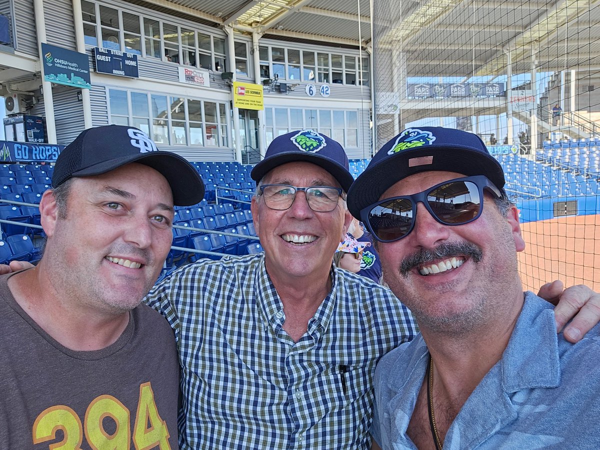 Jeff Smith tweet media