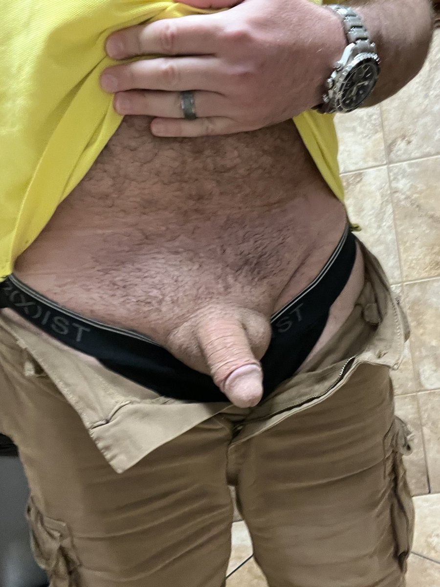 I’m out and about in my #2xist #2xistsportbriefs #sportbriefs #bikinibriefs #publicexposure #dickpic