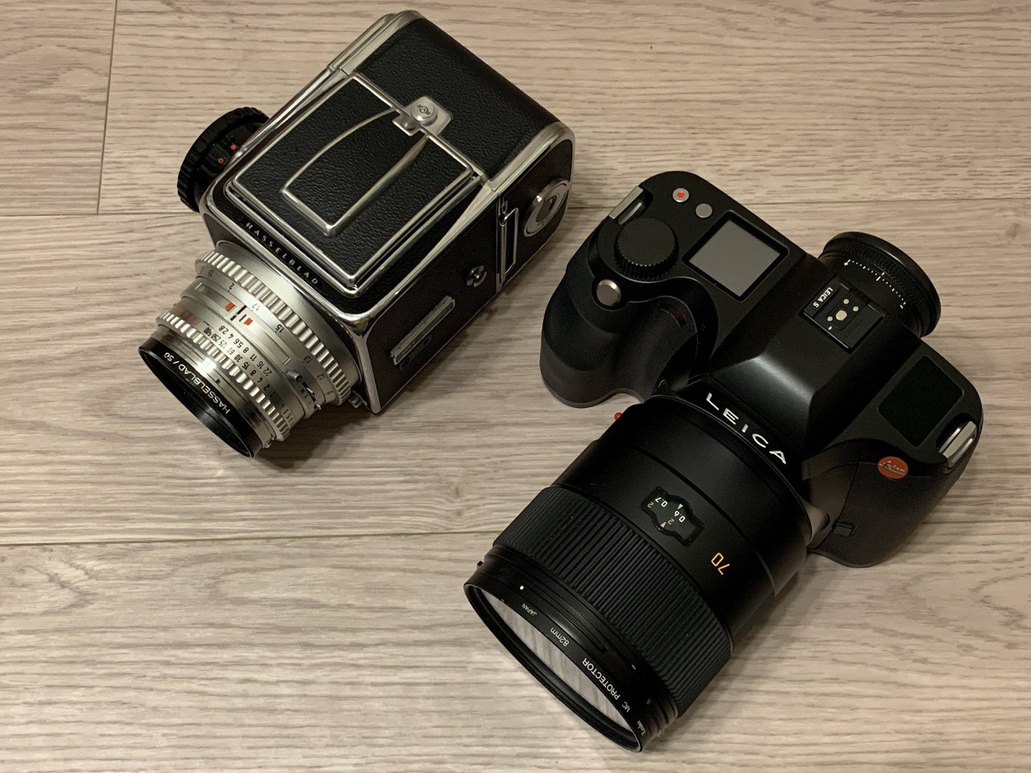 Hasselblad 500C フルオーバーホール Hasselblad 500C フルオーバーホール
