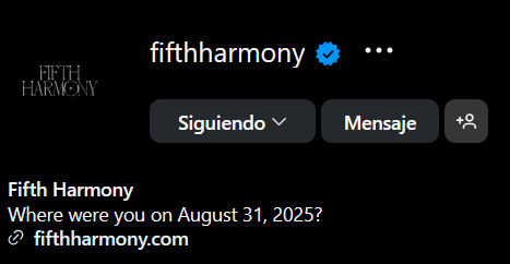 7thais71's tweet photo. Hicieron un tweet para alertar y tiene más de 4M de views; aparecieron en el concierto de artistas más populares, cambiaron el logo, la foto y bio en todas sus redes, y sacaron merch. No se quien sea el que está detrás de esto de Fifth Harmony, pero bien pensado https://t.co/A97NA63P7t