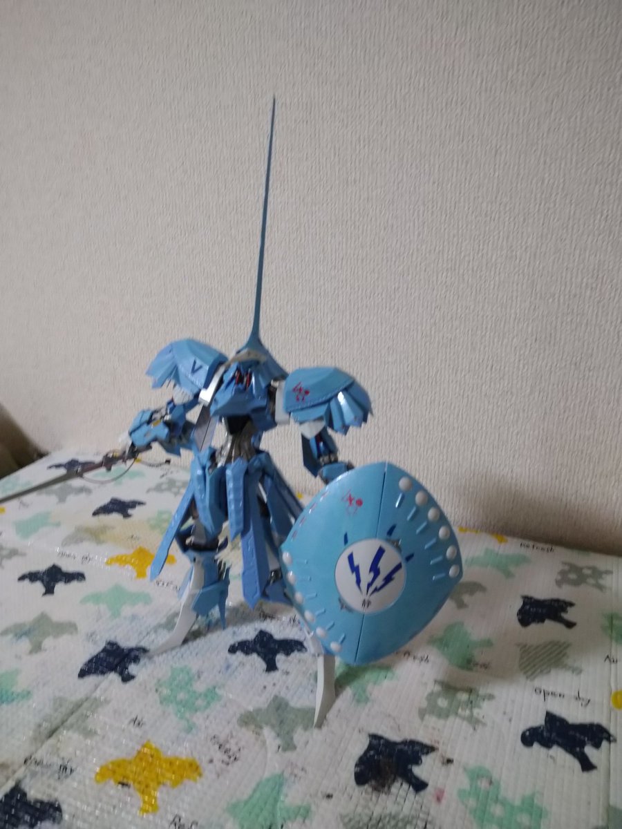 #IMSバング 筆塗り
傾かなくはなかったけれども、その負荷が股関節に集中するのか、うまく立たせられない。
#FSS_jp