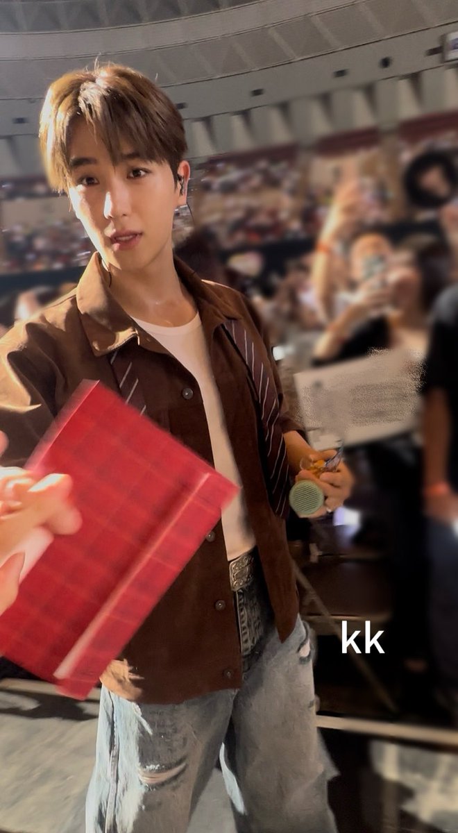 ありがとう🩷
#현재 #더보이즈