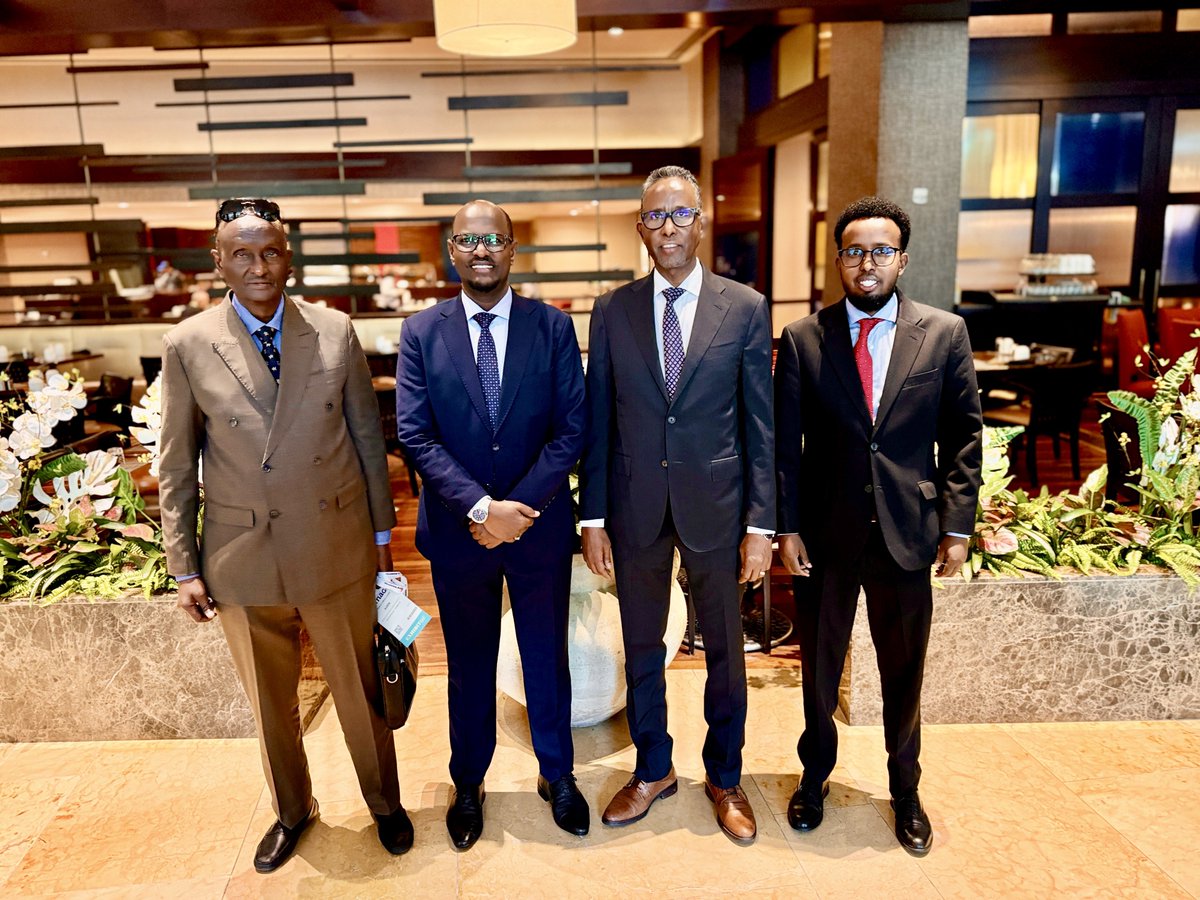 My career began in innovation, helping young Somalis turn ideas into livelihoods. In Houston, I saw it again: trade &amp; investment over aid. Let’s institutionalize it for Somalia 🇸🇴 - U.S. 🇺🇸 relations so we deliver for both countries: mmbariise.com/2025/09/01/fro…