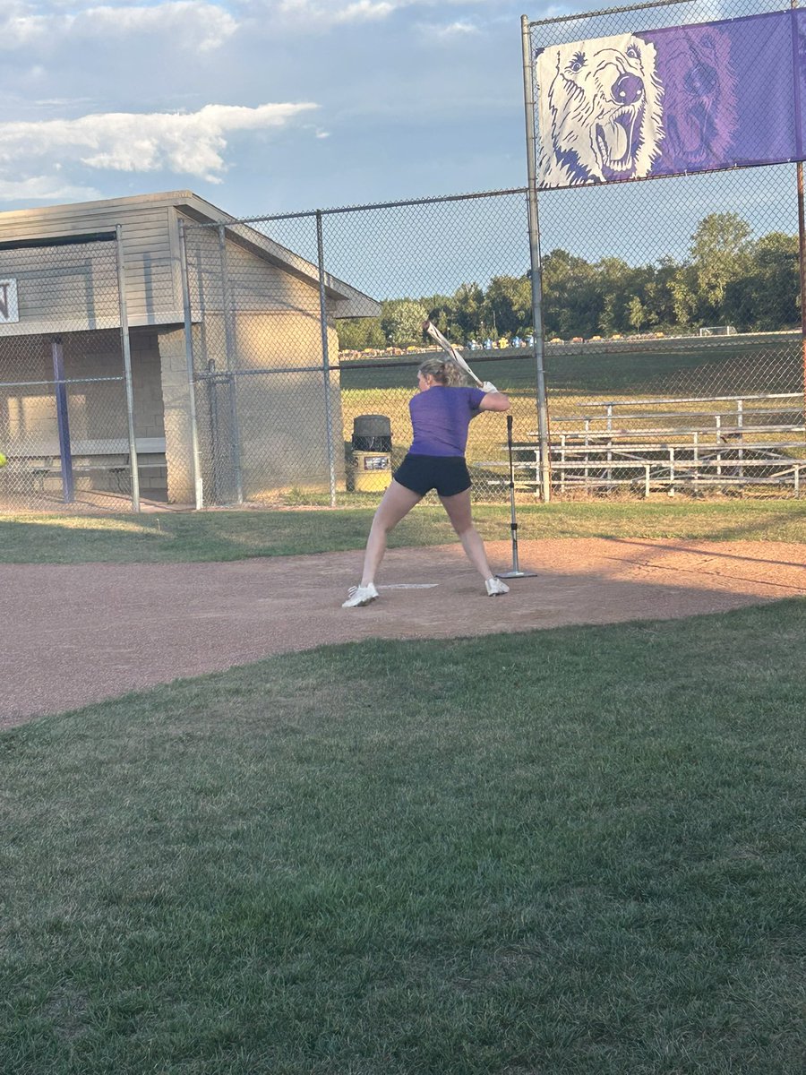 Addisen Essig (@addisenessig27) on Twitter photo Got some work in tonight as the recruitment process starts. Want to wish all of the 27’s the best of luck in the next few months. It is a marathon not a sprint. Thank you to all my coaches, teammates, and family that has joined me on this ride. <a href="/OHstingrays08/">Ohio Stingrays 08 Hysong</a> Got some work in tonight as the recruitment process starts. Want to wish all of the 27’s the best of luck in the next few months. It is a marathon not a sprint. Thank you to all my coaches, teammates, and family that has joined me on this ride. <a href="/OHstingrays08/">Ohio Stingrays 08 Hysong</a>