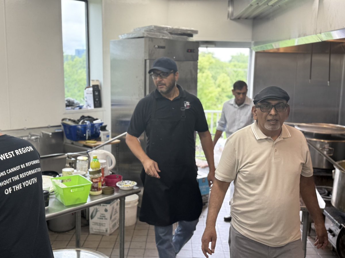 Muslim Youth Chicago tweet media
