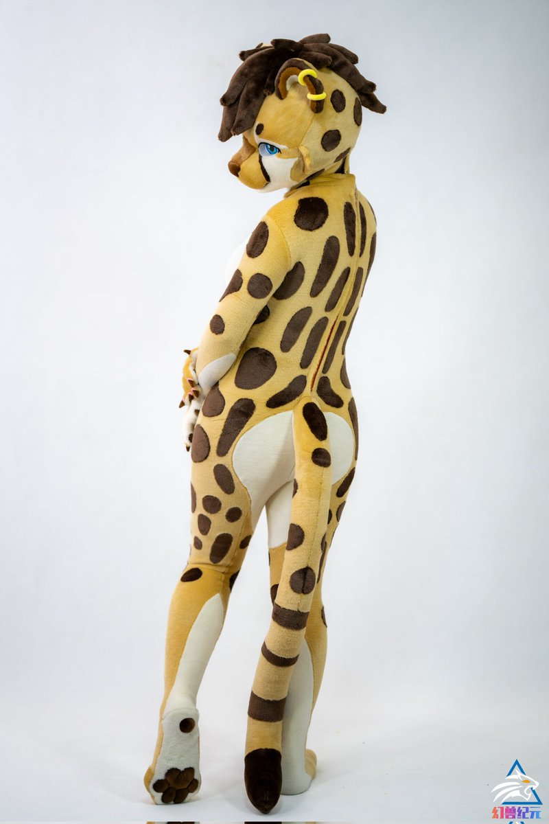 HSJY_Fursuit's tweet photo. Previous Work Showcase 
For custom orders, please feel free to DM or contact us on Telegram at @pohuXvX.
We appreciate your business @TobiRedPanda https://t.co/xszxW9PhAl