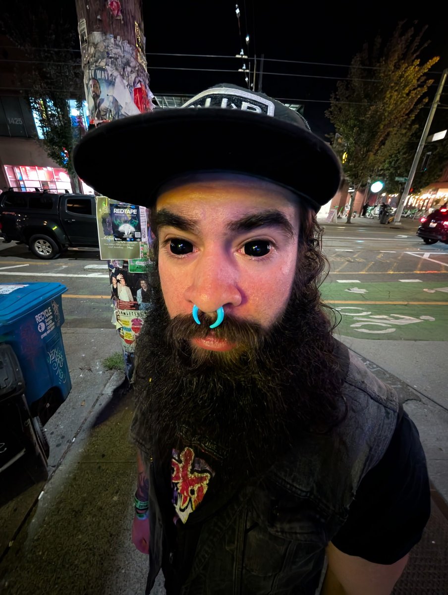 W0LFayame's tweet image. Getter was dope AF

#getter #qnightclub #seattle