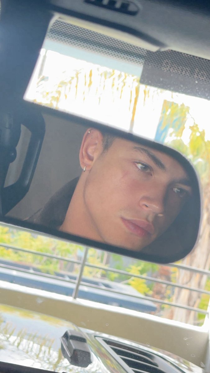 Kahlil Beth tweet media