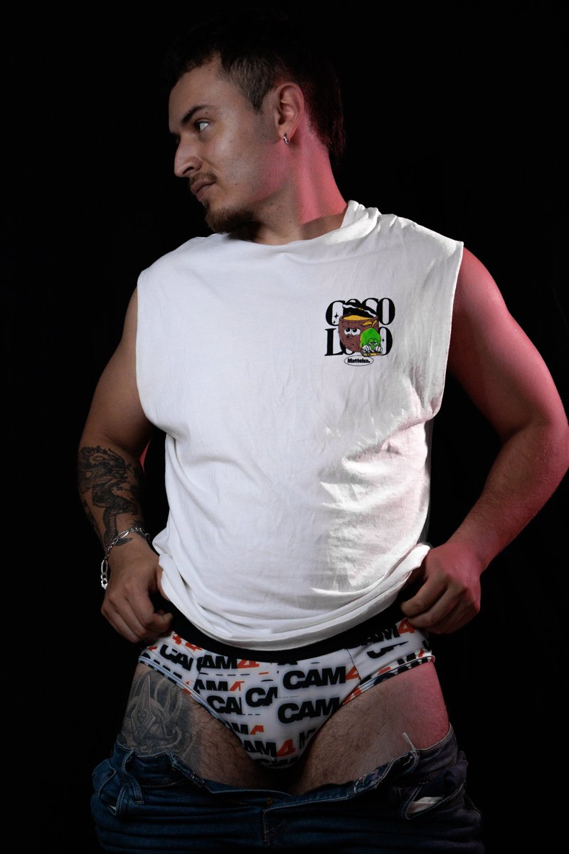 cody_lee24's tweet photo. good night! 

@cam4gayesp @cam4latinos 

#latinking https://t.co/cYjqlgj7tW