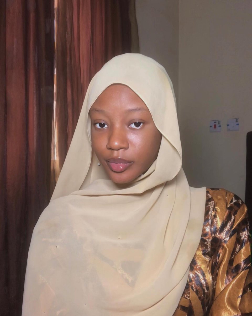 I’m single, do u love me?😪