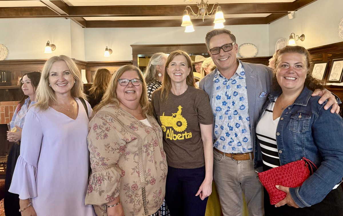 Lesley Doell tweet media