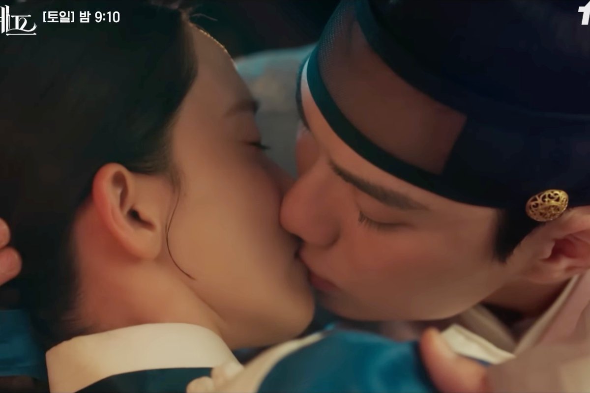 "#BonAppétitYourMajesty" Earns Highest Ratings Of Any tvN Drama In 2025
soompi.com/article/177032…