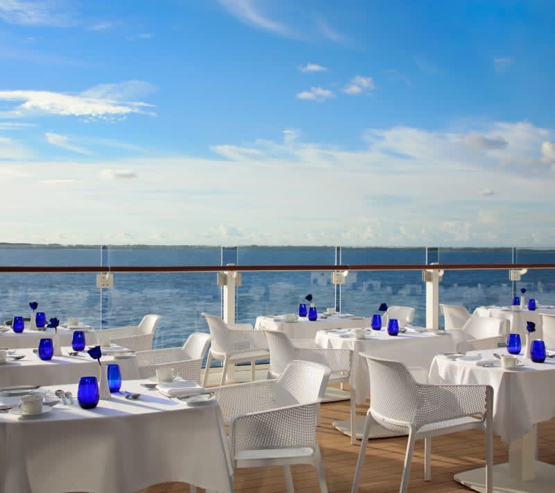 🌿✨ Experience the elegance of AquaClass on the Celebrity Edge and Celebrity Apex! Enjoy exclusive access to the stunning Blu terrace, where outdoor dining meets fresh, culinary delights.
Contact me today to book your cruise and elevate your dining journey! 📞