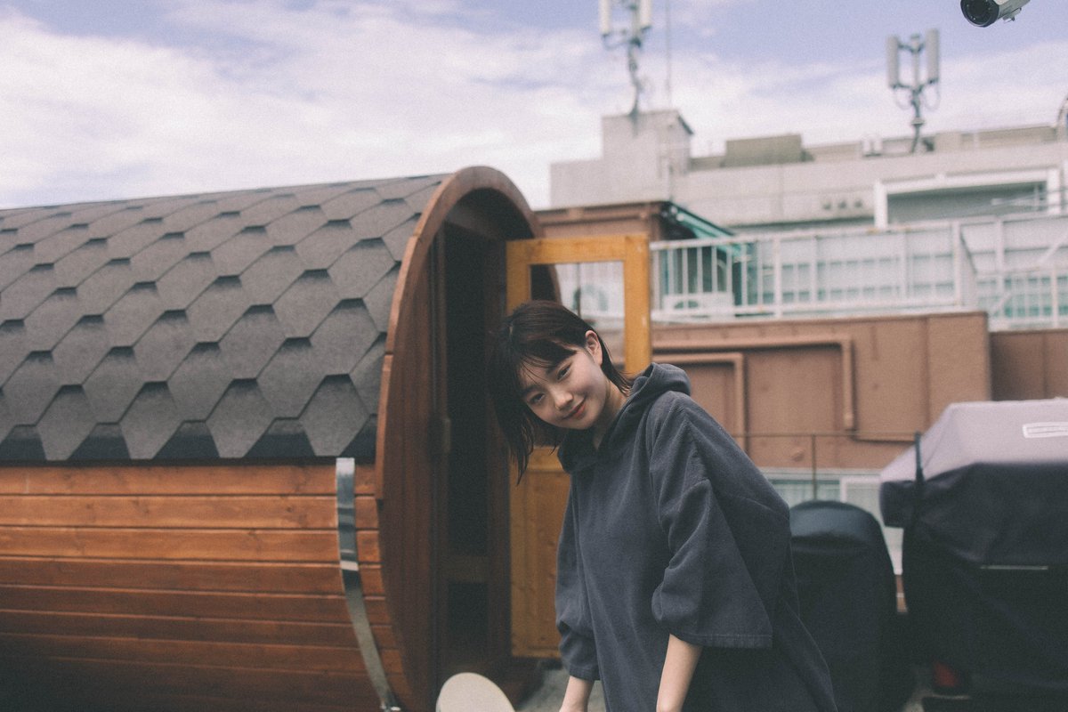 「お天気は回復傾向、でもまだ暑さ残る日曜。
今日はサウナの中で、“暑さを自分で調整する楽しさ”を味わおう。」
#TokyoSauna #日曜サ活 #暑さを選ぶ時間 #自分調整の熱