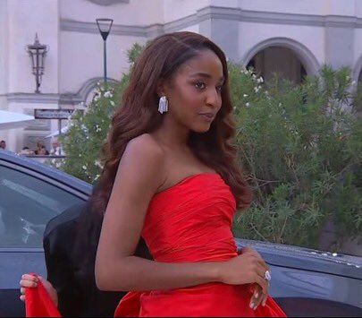 Ayo Edebiri is so beautiful