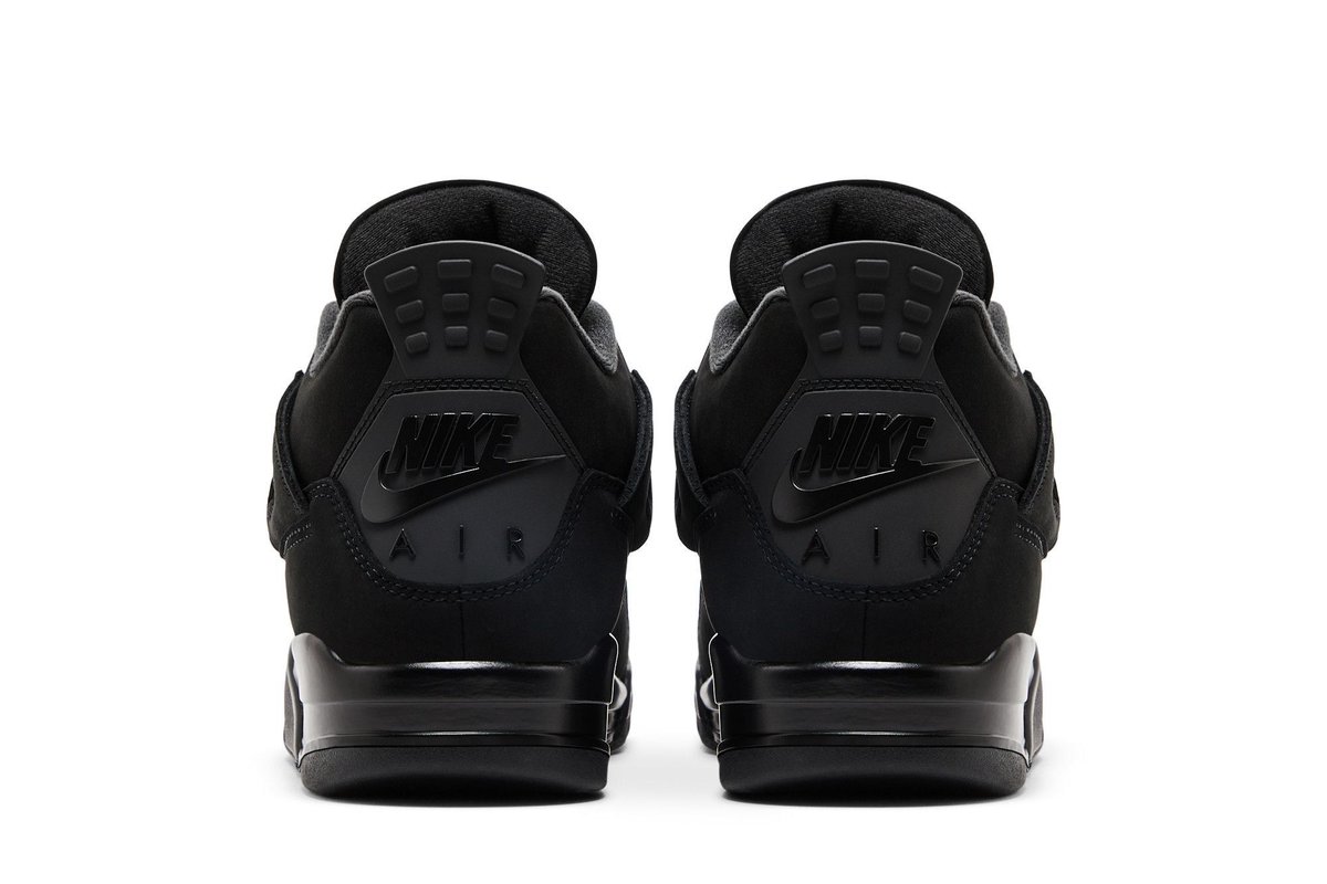 JustFreshKicks's tweet photo. Air Jordan 4 Retro “Black Cat” 🐈‍⬛ 

• Nike Air branding
• Special packaging
• Full family sizing 
• November 28th 
• $225 USD https://t.co/3Kh4KOp9Ww