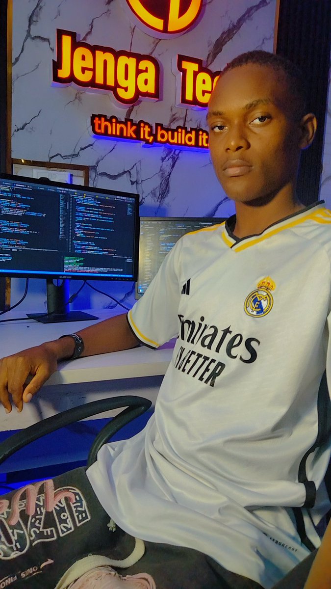 codedmz_'s tweet image. I&apos;m DMZ