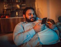 Bit_Squatch's tweet image. Me day trading football options on Robinhood