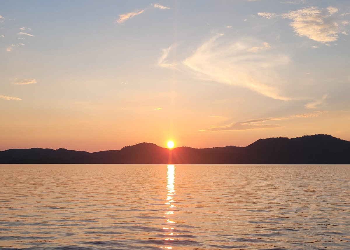 Blessed with another gorgeous sunset.  #lifeisgood