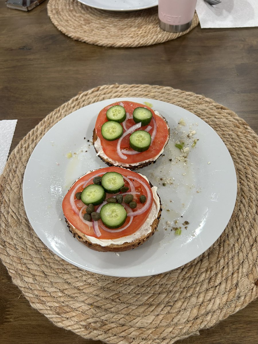 GambleMcgrady's tweet photo. Jewish Dinner Tonight! https://t.co/wwKouwwjRo