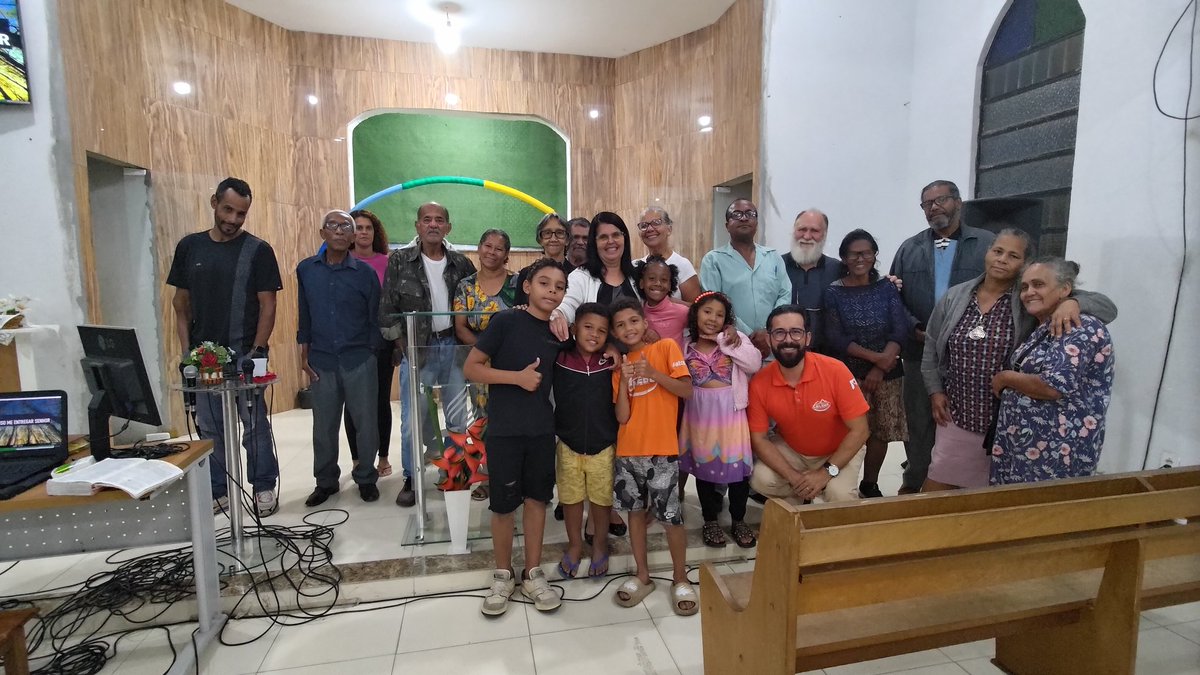 brunosantelli's tweet photo. Culto de domingo na IASD Campos Elíseos https://t.co/KFhTusnbnt