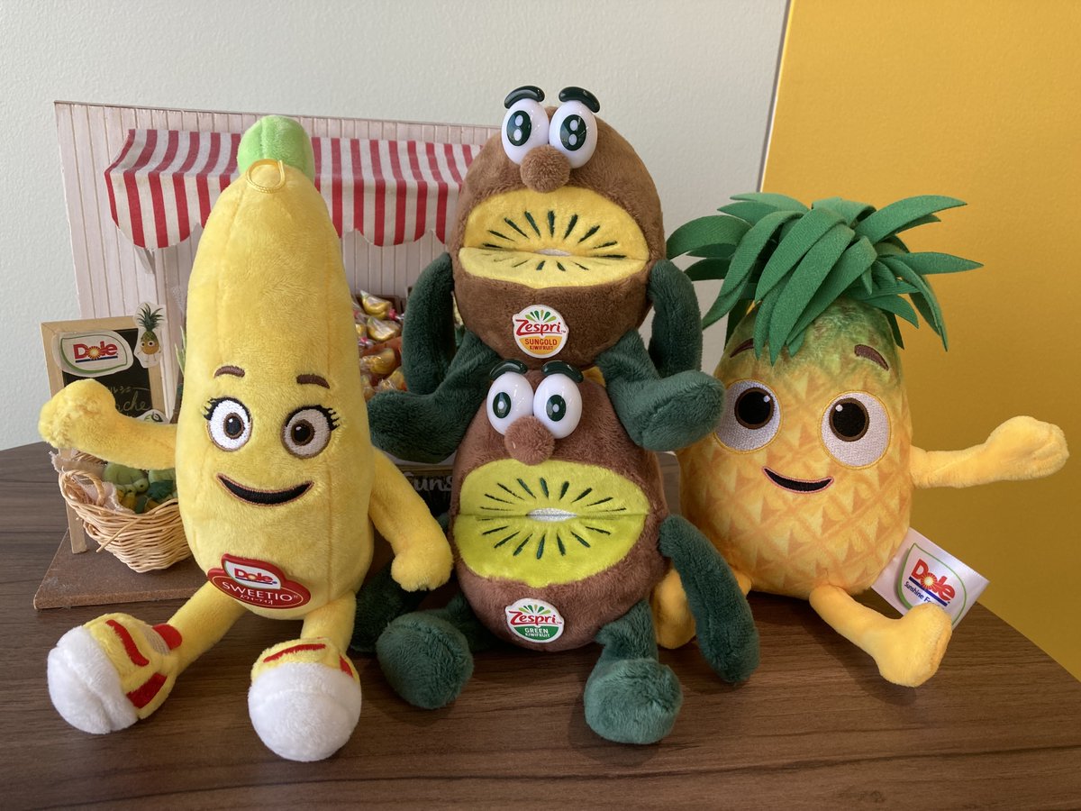 9月1日は #キウイの日 🥝 スウィーティオとパイニーも、 今日はキウイ