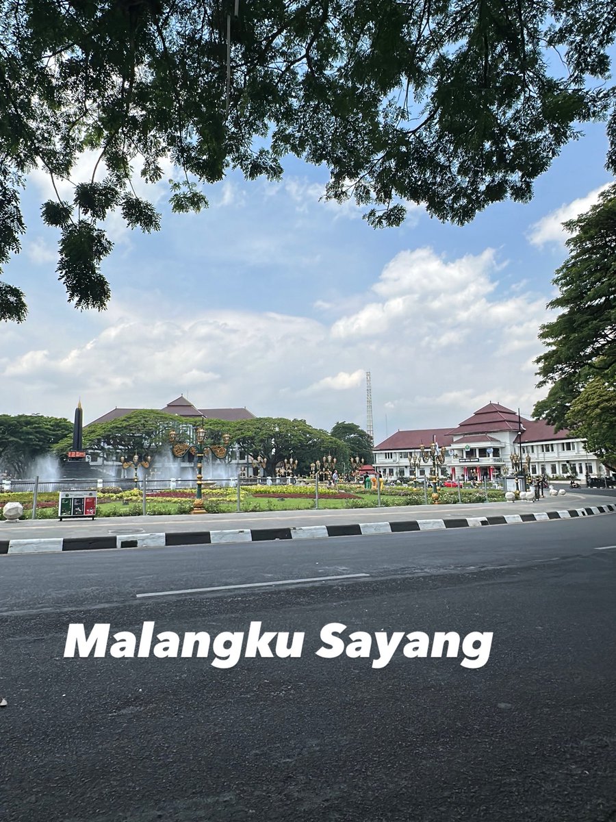 Kawan jaga kawan
Jangan mau dibenturkan