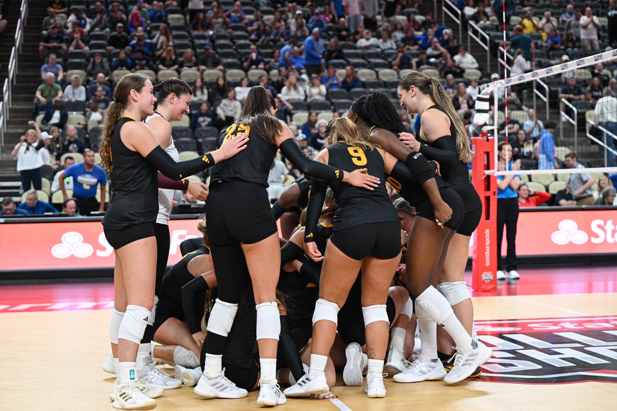 Still thinking about this moment 🤩

#NCAAWVB x <a href="/SunDevilVB/">Sun Devil Volleyball</a>