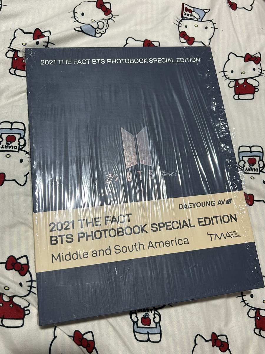 jeonsflyy's tweet photo. vendo venda

bts 2021 the fact bts photobook 

R$100,00 sem frete

•completo e sem avarias
•pagamento imediato 
•frete por super frete https://t.co/8Gk6xOYlVl