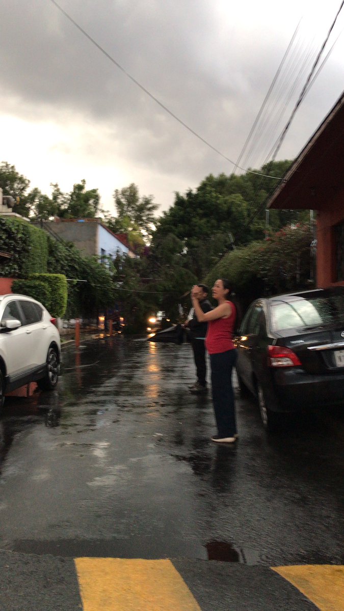 Carolina Lopez Hgo tweet media