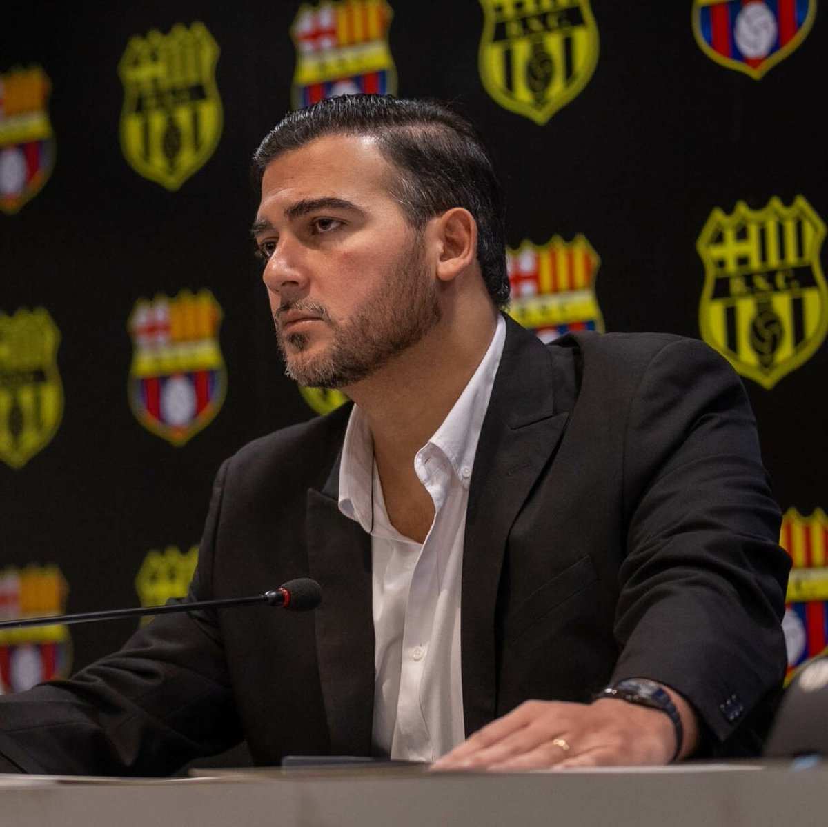 MrDOWNec's tweet photo. Oficialmente Antonio Alvarez acaba de superar a Eduardo Maruri como el peor presidente de la historia de Barcelona SC. https://t.co/RO5EwY07WX