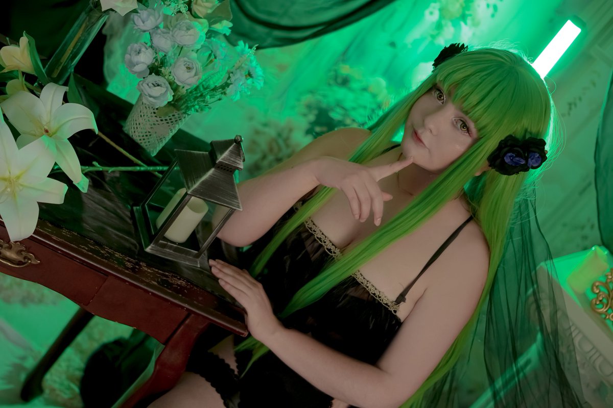 MiruSnowFlo's tweet image. C. C. - Code Geass
Me encanta Code Geass y por supuesto C.C. 💚 espero en un futuro seguir sacándole más trajes 💚 
Y por supuesto que las fotos salieron preciosas porque las hizo @inercyan 💚 Sabe cómo darme en el gusto con las fotos
#codegeass #cc #codegeasscc #CodeGeassCosplay