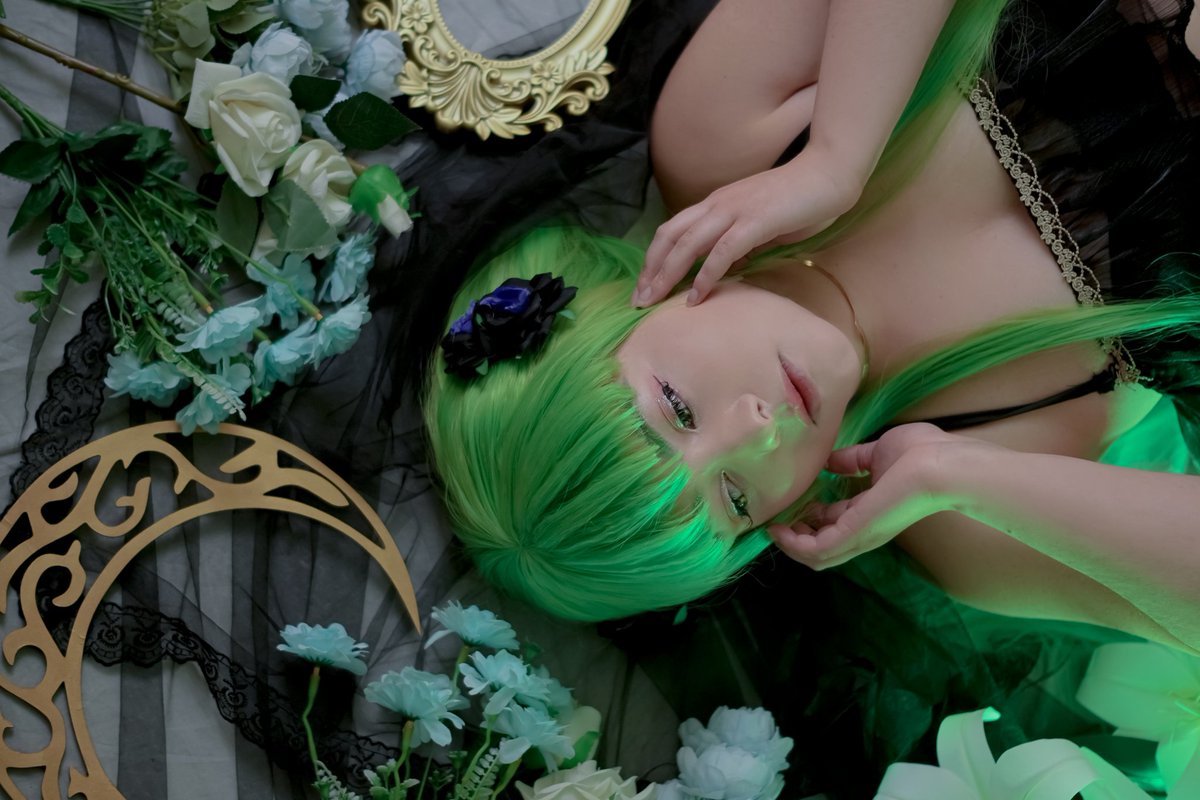 MiruSnowFlo's tweet image. C. C. - Code Geass
Me encanta Code Geass y por supuesto C.C. 💚 espero en un futuro seguir sacándole más trajes 💚 
Y por supuesto que las fotos salieron preciosas porque las hizo @inercyan 💚 Sabe cómo darme en el gusto con las fotos
#codegeass #cc #codegeasscc #CodeGeassCosplay