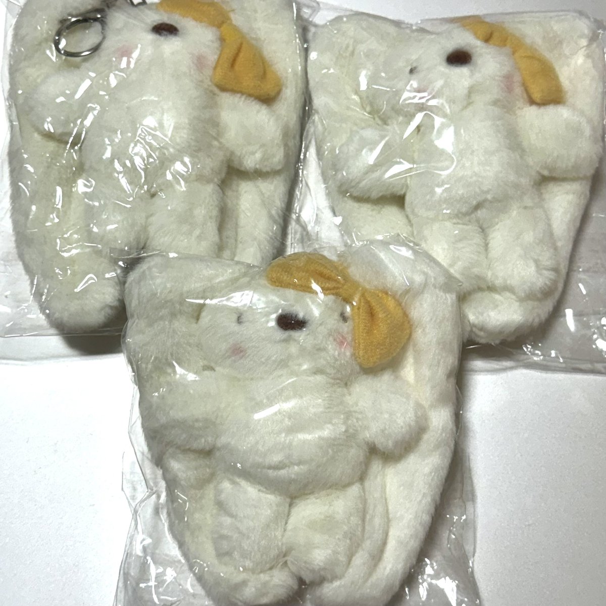 💛쫑데이 주간 9월 스타트 기념💛
🐰쫑끼 나눔 이벤트를 진행합니다✨‼️
#RT + #follow 이벤트✨

🍋 당발 9/7 일요일 저녁 3명 추첨
🍋일회성 팔로우❌
🍋rt계정+비공개 계정❌
🍋되팔이 금지‼️

#성종 #이성종