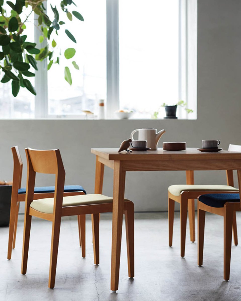 チェア - Search / X