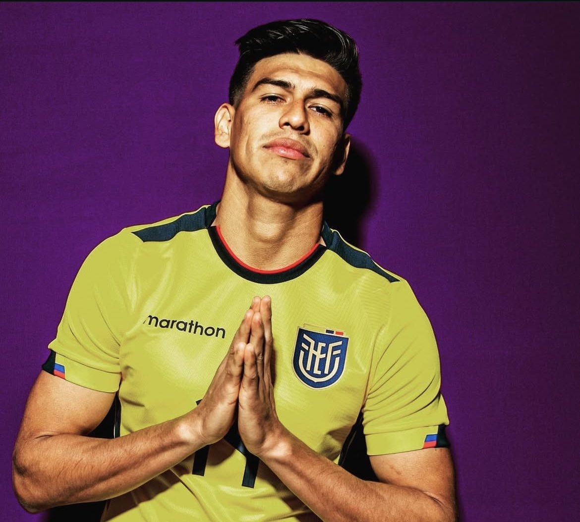 Alguien que me explique que carajos hará este personaje en la selección?