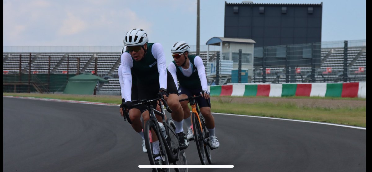 zattoshin43's tweet photo. 2025 8/30 シマノ鈴鹿
チームTT 未登録
初めてのチームTT
苦し楽しかったです😆
3人での参戦でしたが、25位は中々の好成績👍
3人チームでは2位👏
俺がライン取り、ペースで足を、引っ張ったので、悔しいです😭
また来年もチームTTに出場したいです♪
#shimanosuzuka
#シマノ鈴鹿 https://t.co/EWmgv2mv9z