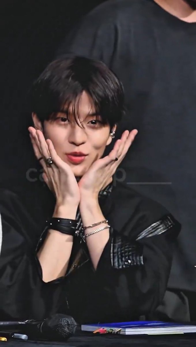 Seungmin’s aegyo this comeback is just incredibly INSANE and im not complaining!!!🥹