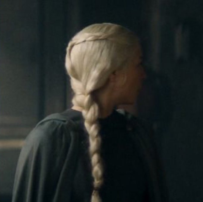 ☁️ (@nyraarchive) on Twitter photo 