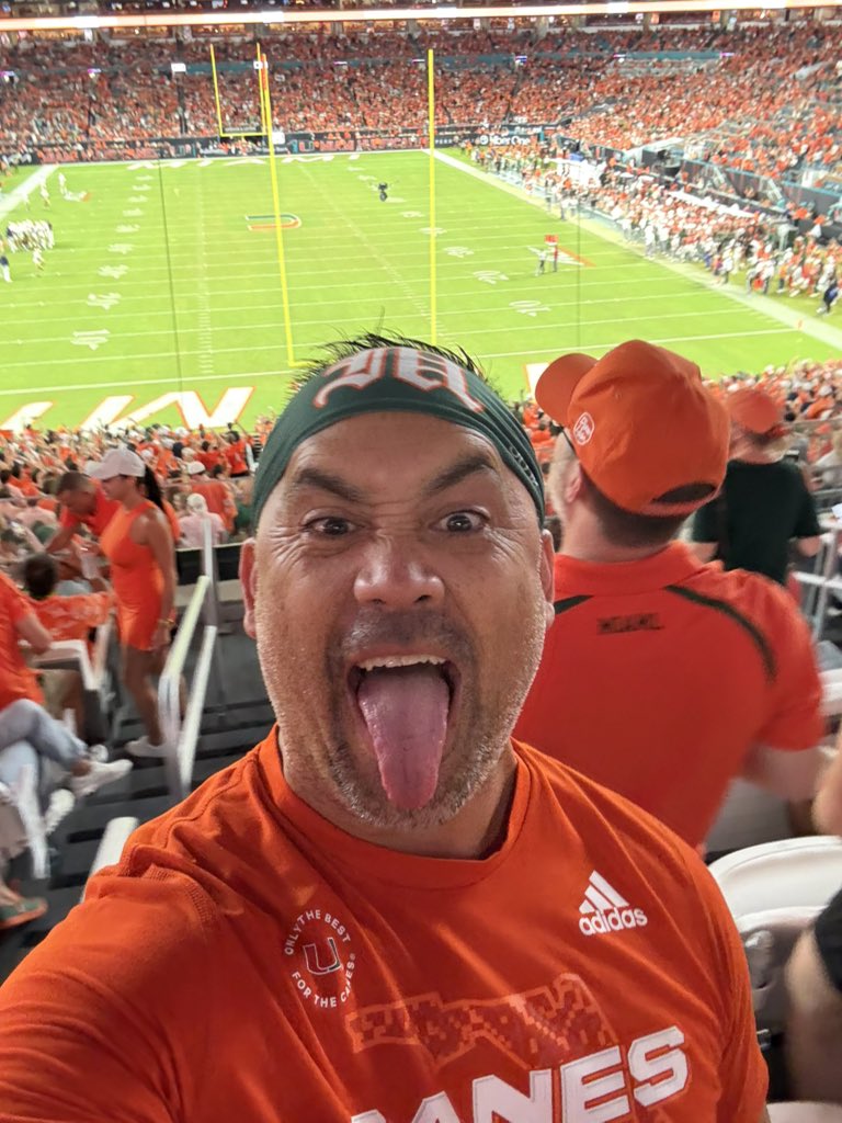 LakersCanes305's tweet image. 🙌🙌🙌🙌🙌🙌🙌🙌🙌🙌