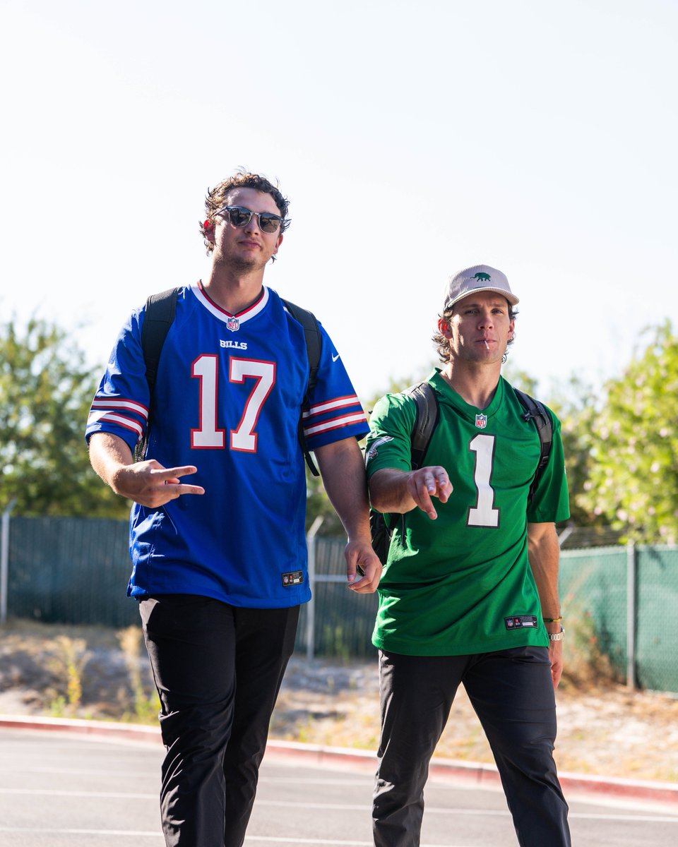 Athletics's tweet image. It's football szn 🏈