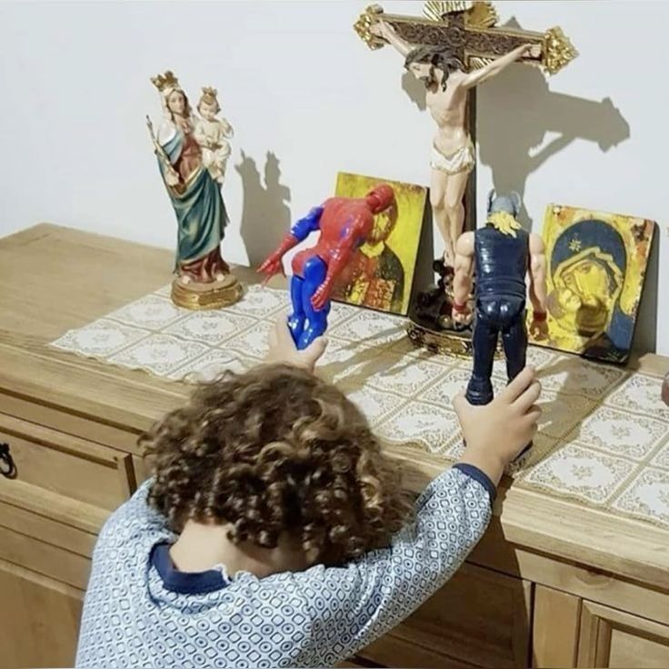 JustAdaugoijele's tweet image. Jesus is the Ultimate Hero🧎🏼‍♀️