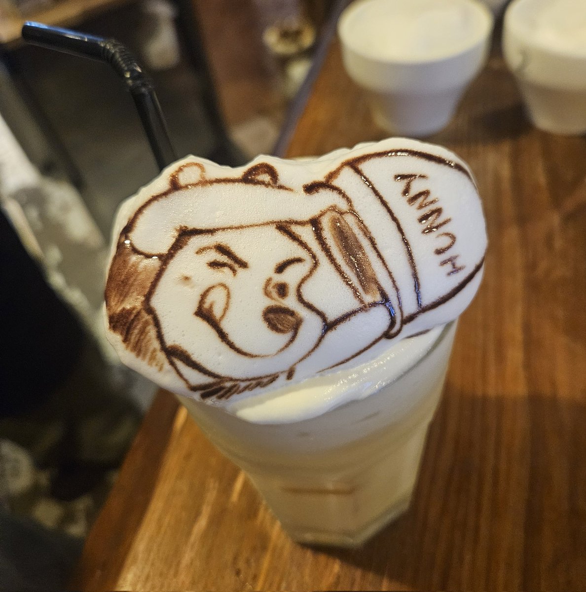 今日はおやすみです🍯