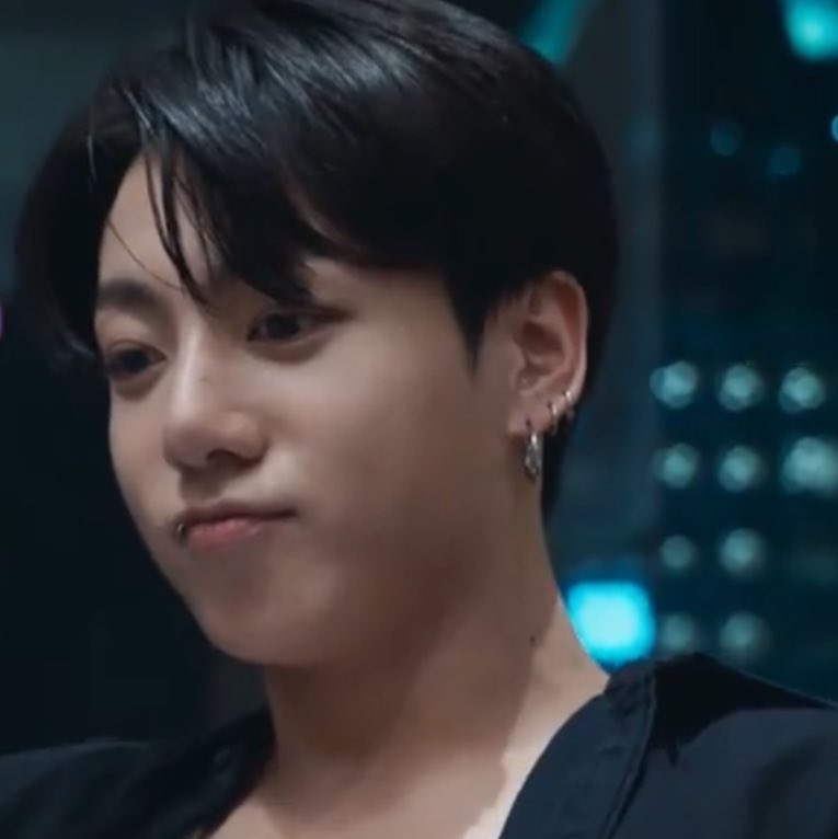 다감하고 말갛고 따뜻한 정국
마음을 일렁일렁하게 하는 정국

#HBD