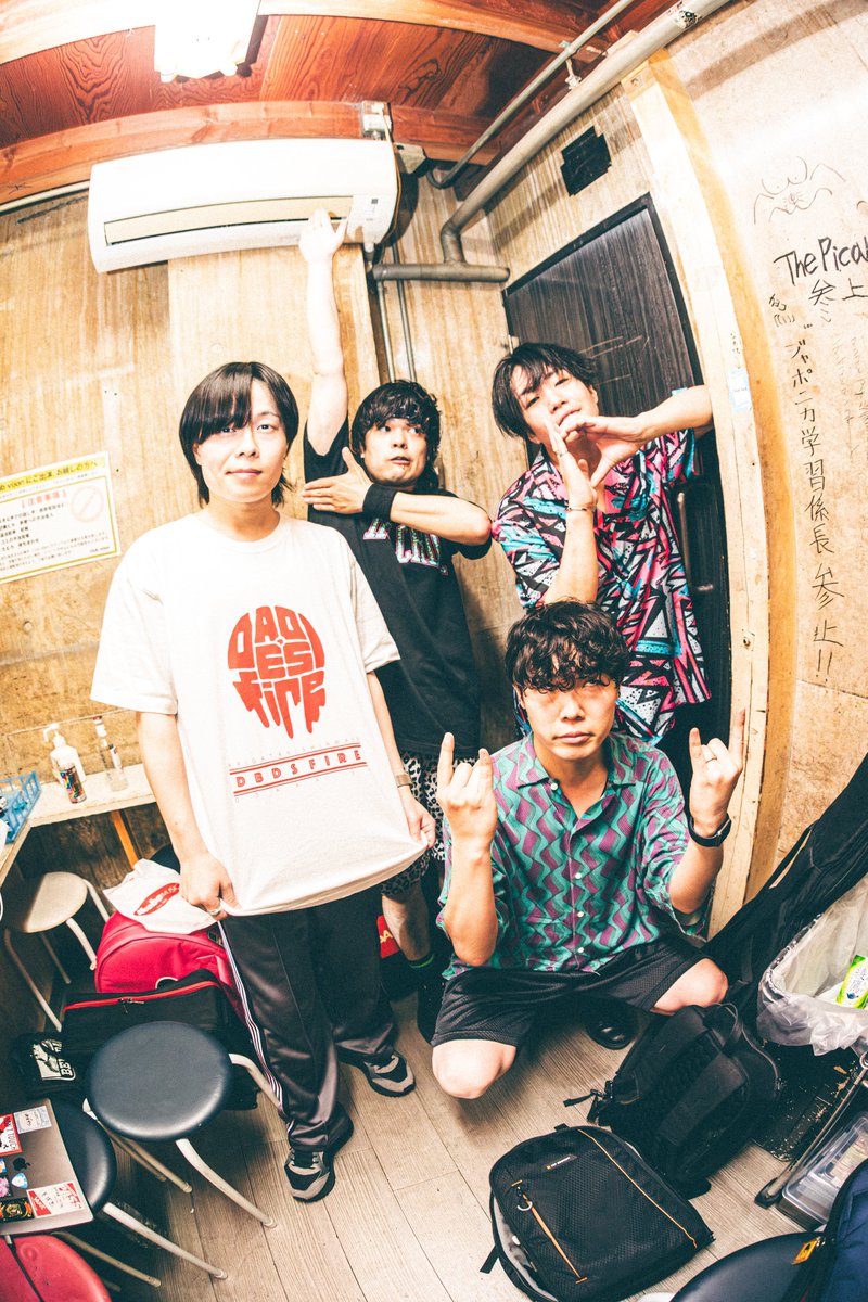 DABIDE'S fire (ロックバンド) tweet media