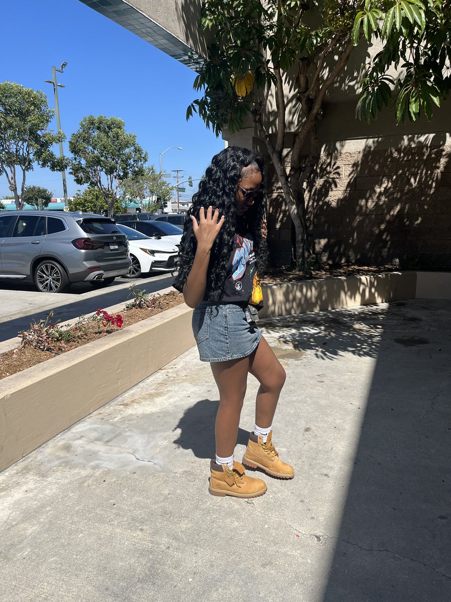 _killsuge's tweet image. better late then never 😂 #lastfirstday